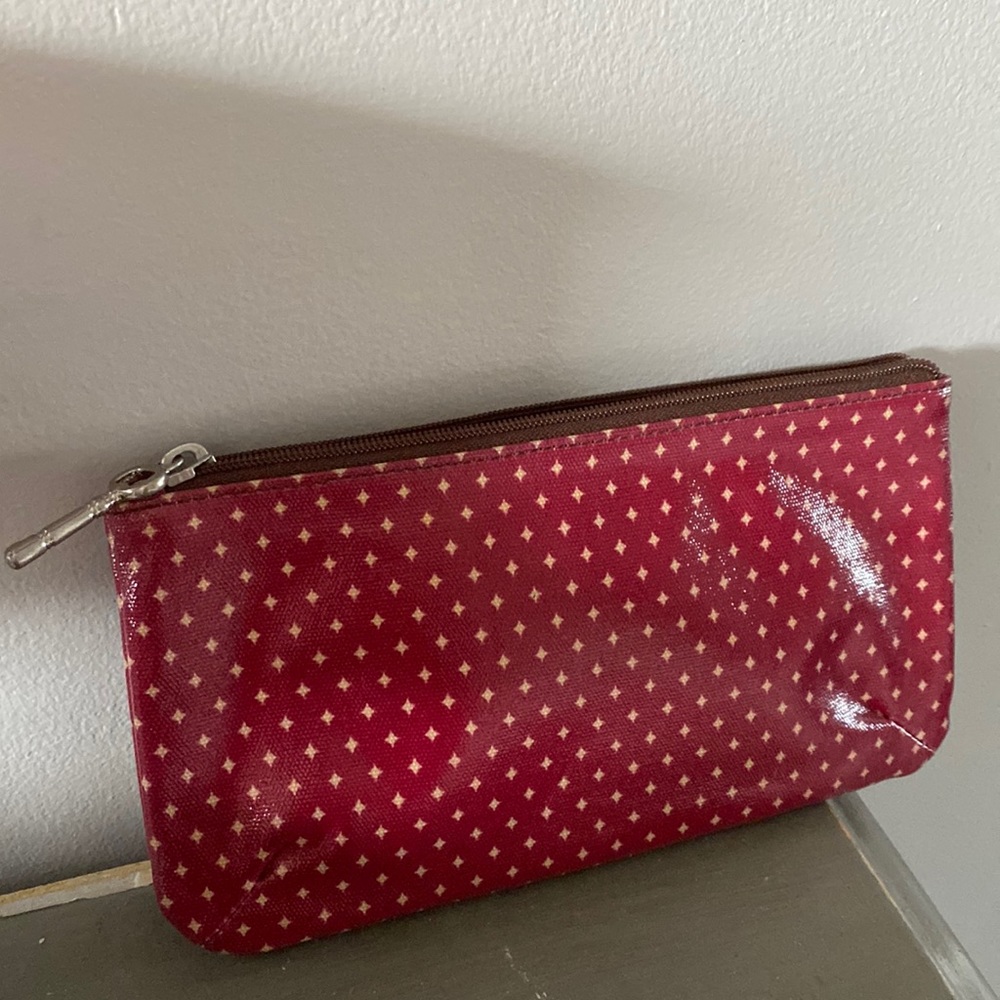 Fossil pouch - Picture 1 of 3